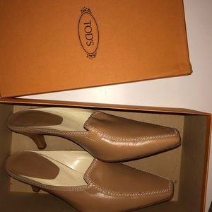 Tod’s Slide Heels